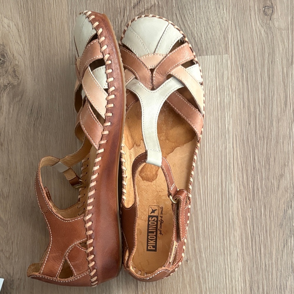 PIKOLINOS Women's Brown and Cream Sandals worn a couple of times.